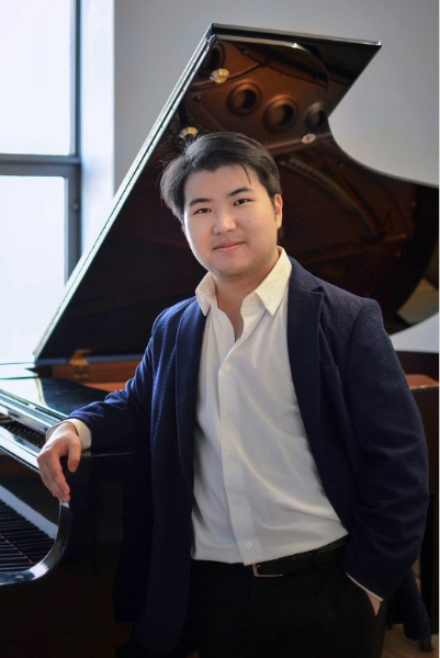 Dane Ko, piano